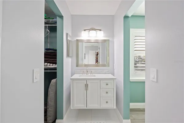 $8,000 | 5025 Marsh Field Road, Sarasota, FL 34235