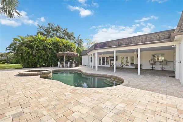 $8,000 | 5025 Marsh Field Road, Sarasota, FL 34235