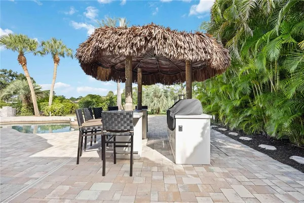 $8,000 | 5025 Marsh Field Road, Sarasota, FL 34235