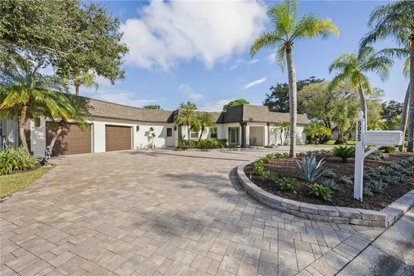 $8,000 | 5025 Marsh Field Road, Sarasota, FL 34235