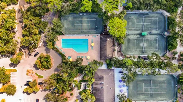 $8,000 | 5025 Marsh Field Road, Sarasota, FL 34235