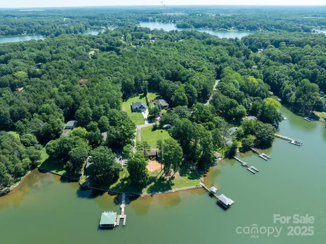 $630,000 | 4080 Barbrick Street, Sherrills Ford, NC 28673