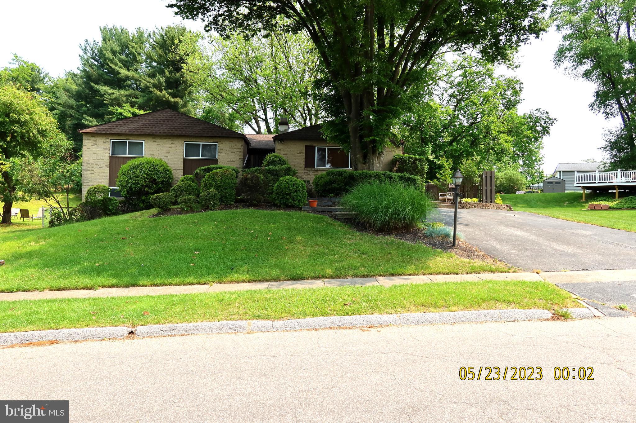 2202 Oxeye Road Baltimore, MD 21209 - Photo 3 of 51 Exterior Front