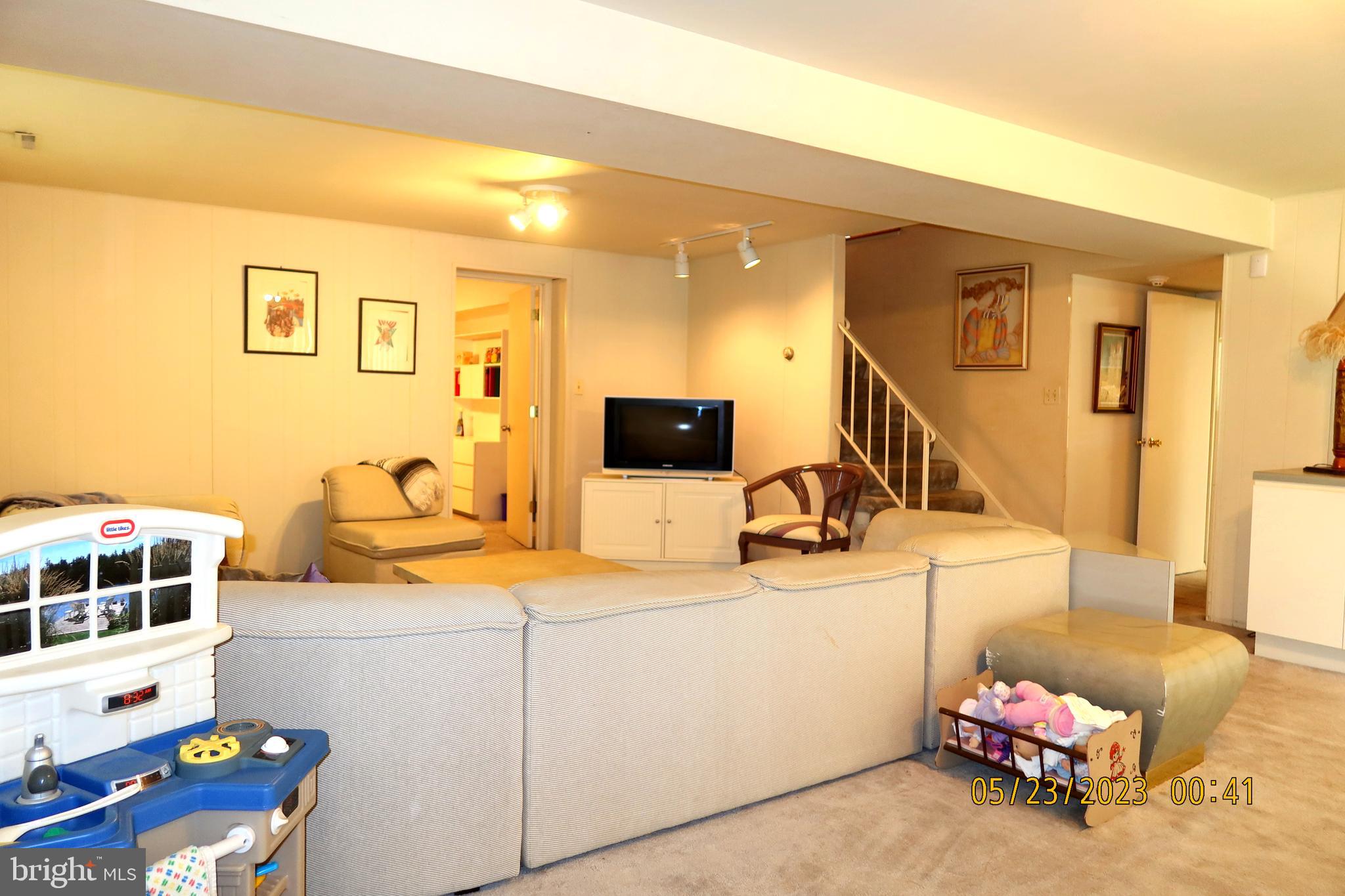 2202 Oxeye Road Baltimore, MD 21209 - Photo 36 of 51 Family Room Lower Level