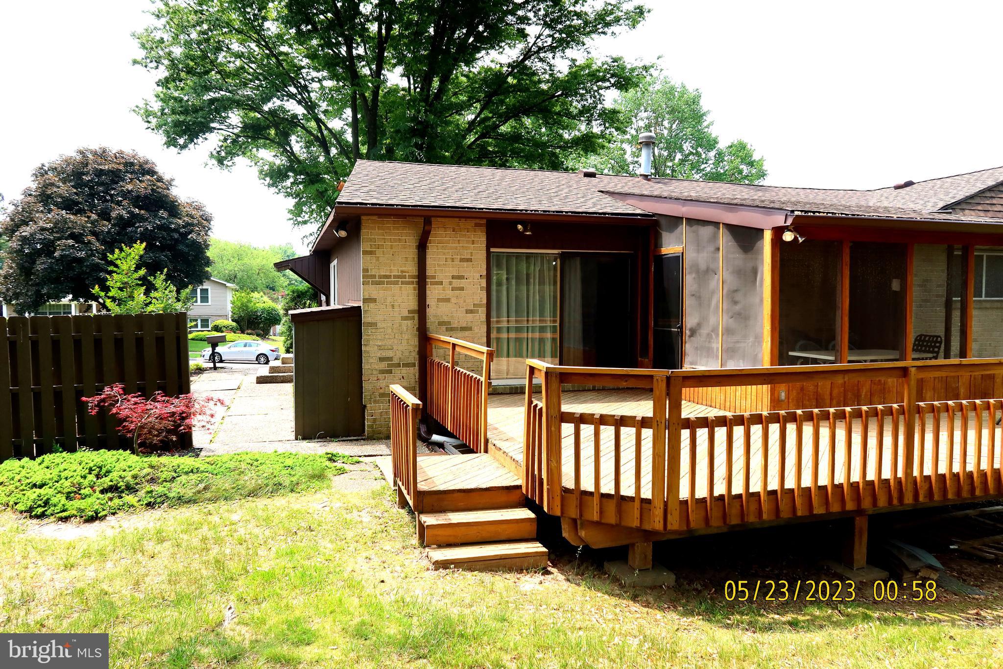 2202 Oxeye Road Baltimore, MD 21209 - Photo 47 of 51 Rear Exterior