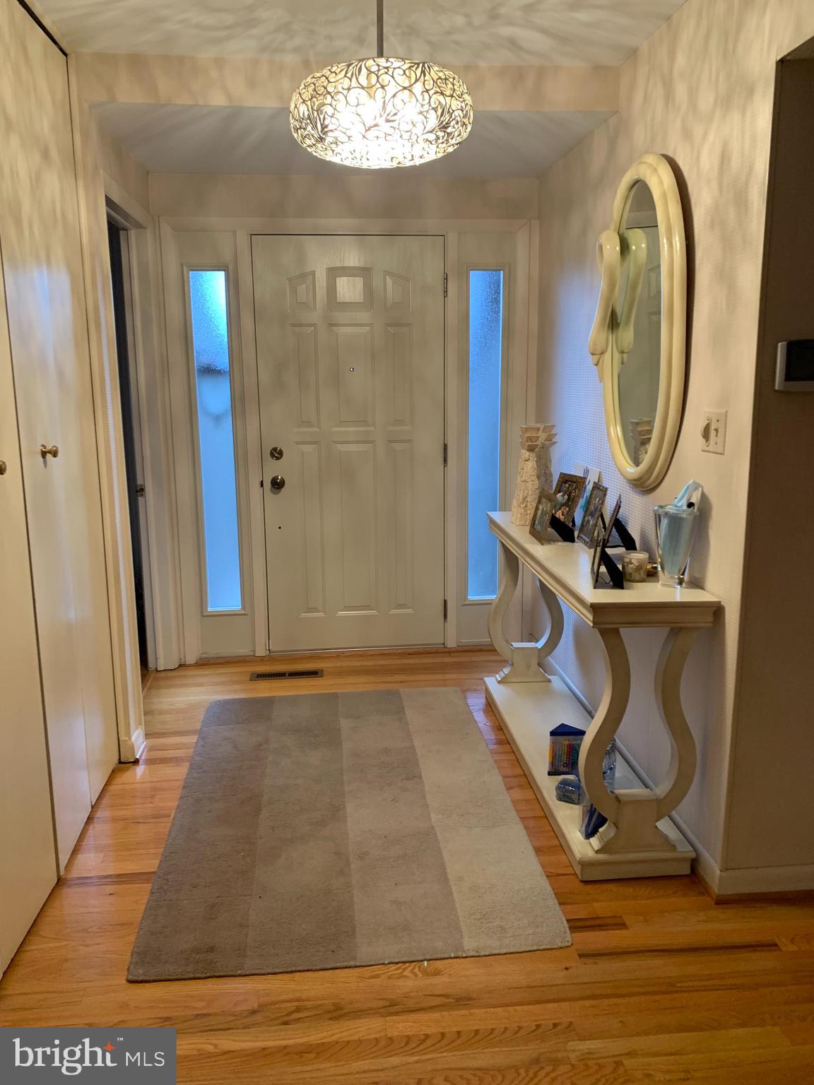 2202 Oxeye Road Baltimore, MD 21209 - Photo 5 of 51 Entrance