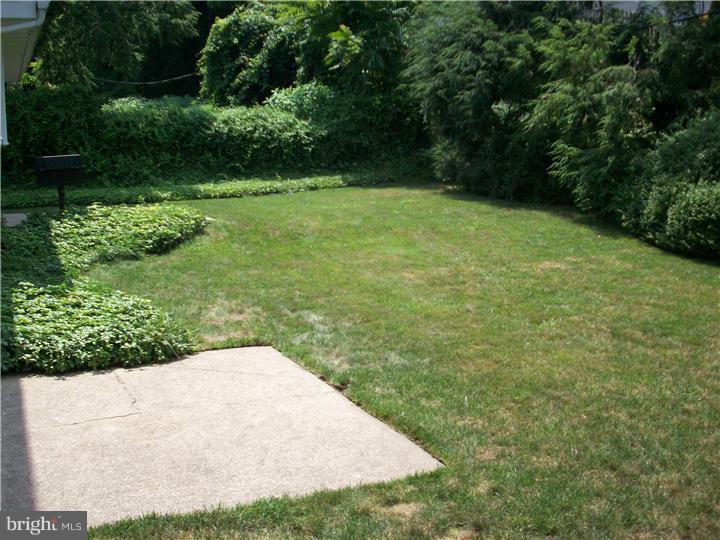 9262 Darlington Road Philadelphia, PA 19115 - Photo 20 of 20 Gallery Image 20
