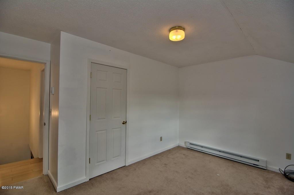154 Spudeno Road Moscow, PA 18444 - Photo 36 of 42
