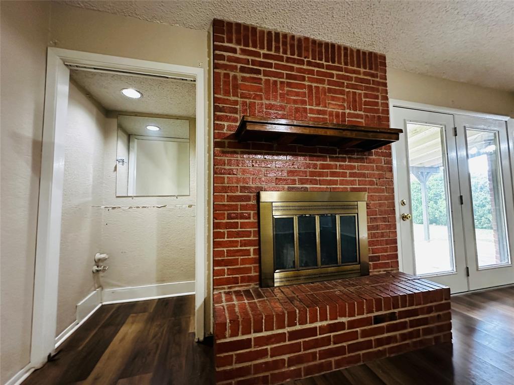 6741 Ridgetop Road North Richland Hills, TX 76182 - Photo 11 of 40