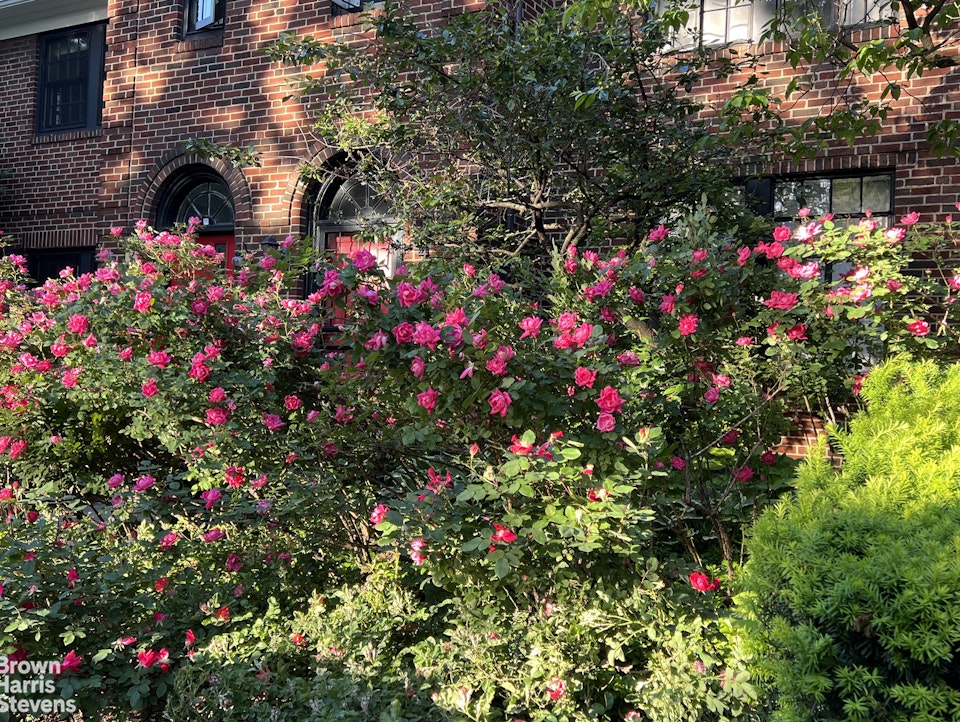 34-27 87th Street Queens, NY 11372 - Photo 15 of 18