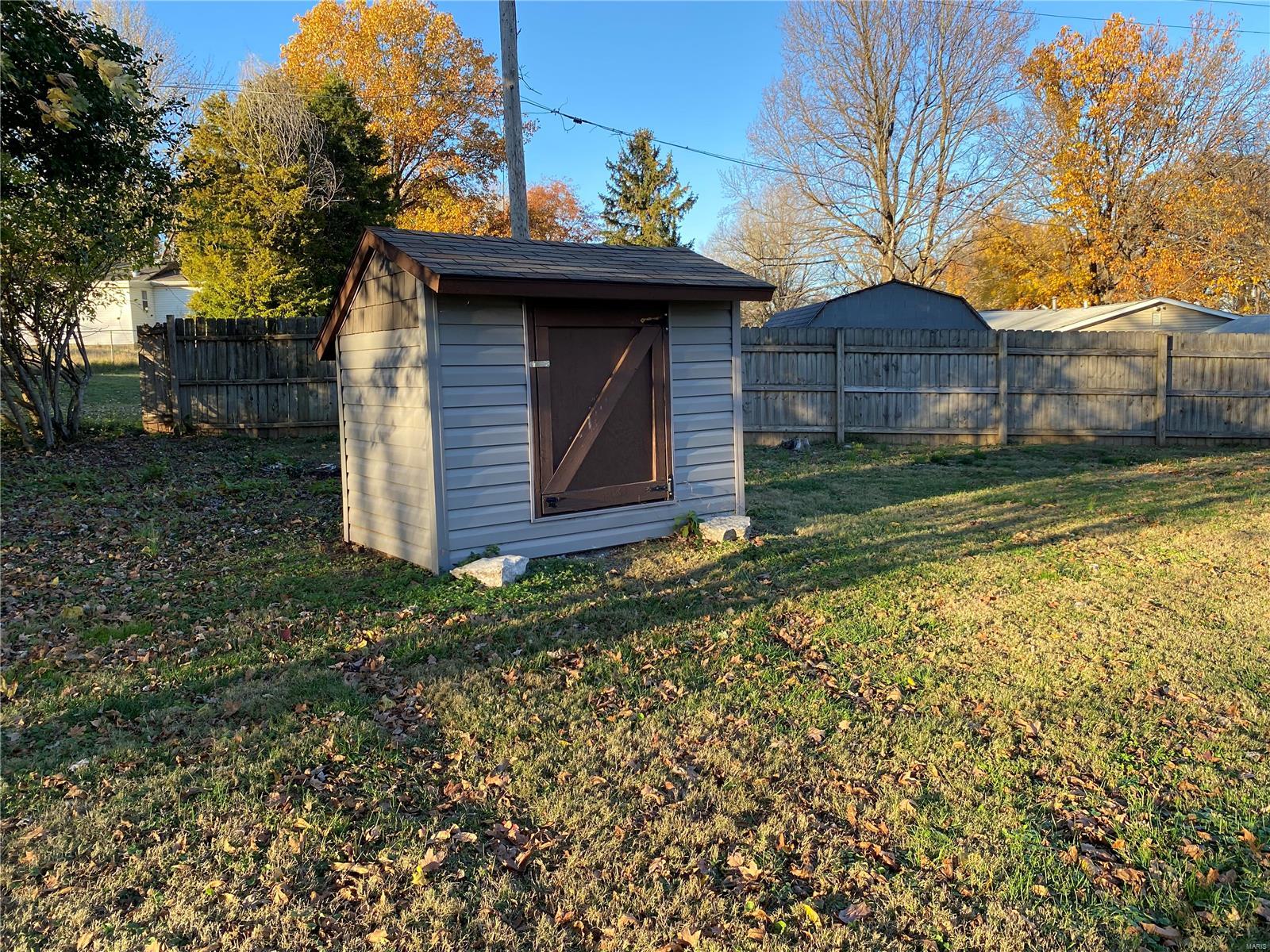 314 Maple Street Shiloh, IL 62269 - Photo 21 of 41 Gallery Image 21