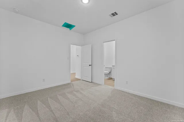 $290,000 | 2299 Fort Davis Pass, Marion, TX 78124