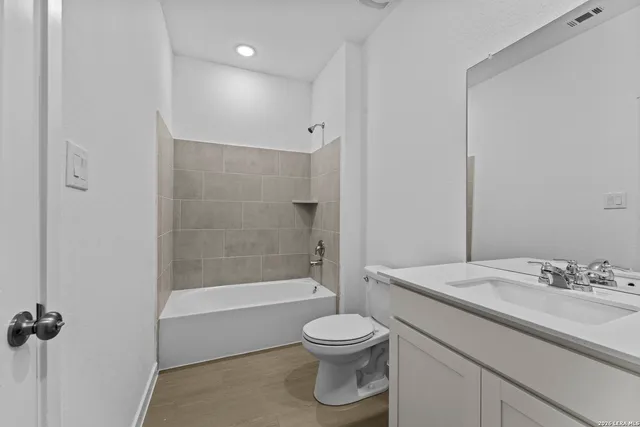 $290,000 | 2299 Fort Davis Pass, Marion, TX 78124