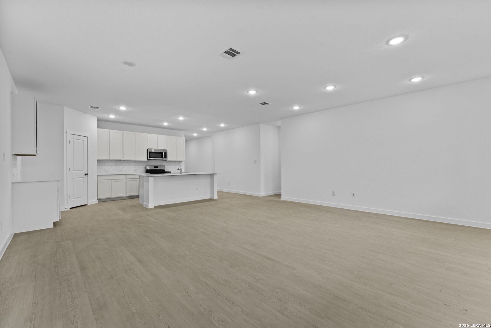 2299 Fort Davis Pass Marion, TX 78124 - Photo 20 of 26 a view of an empty room