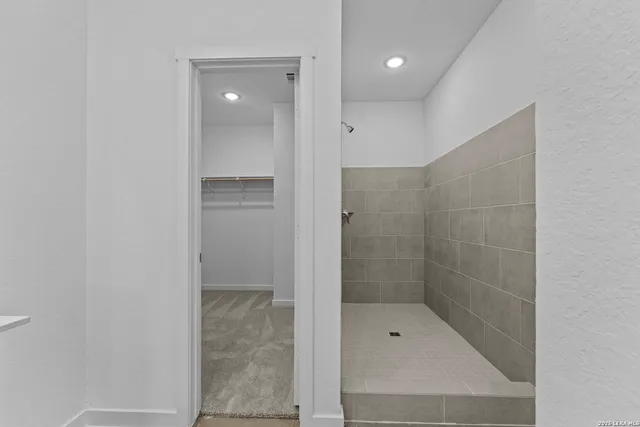 $290,000 | 2299 Fort Davis Pass, Marion, TX 78124