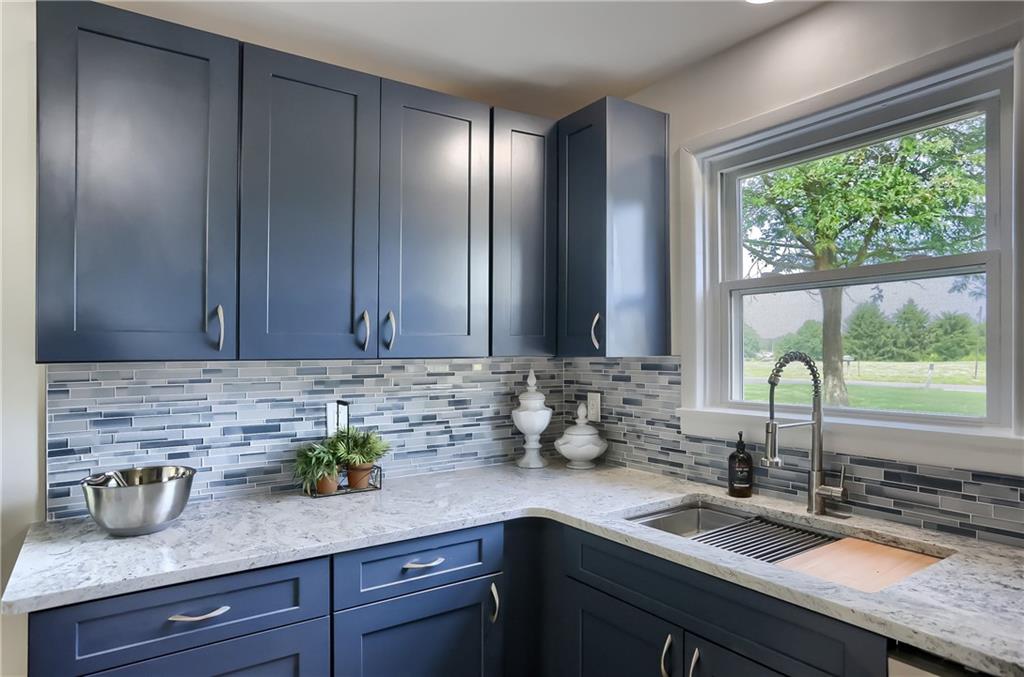 895 Dutch Ridge Road Beaver, PA 15009 - Photo 13 of 32 Gallery Image 13