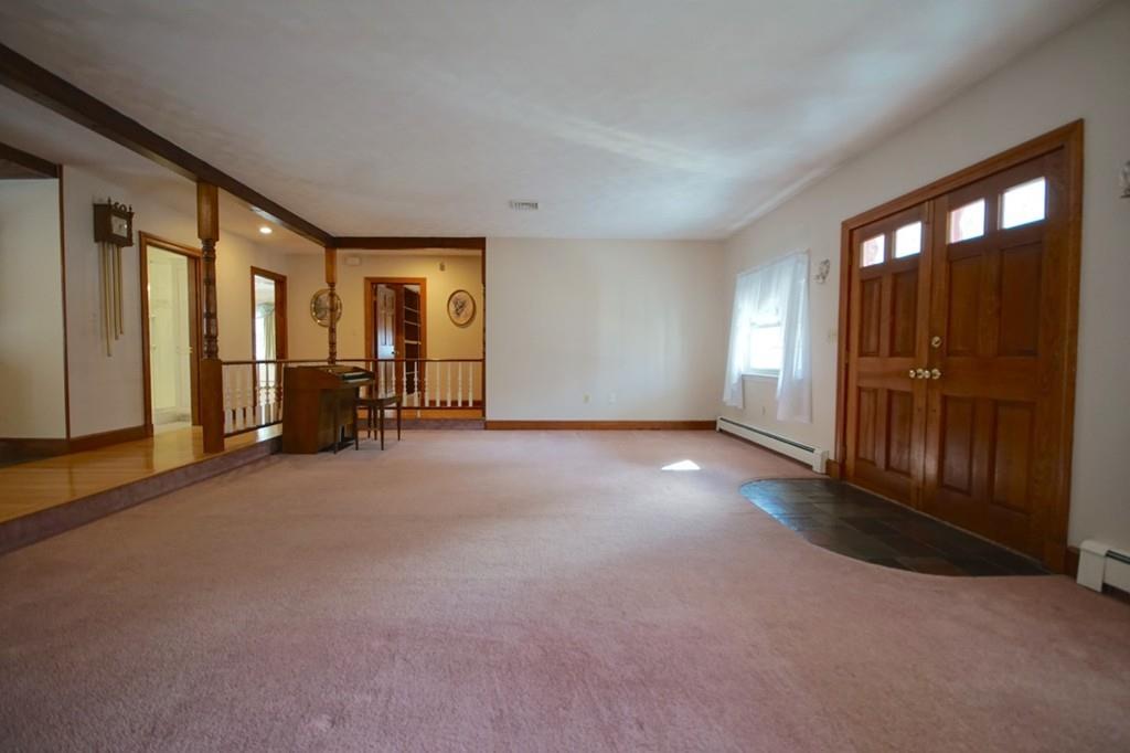 73 Judge Road Lynn, MA 01904 - Photo 4 of 42 Gallery Image 4