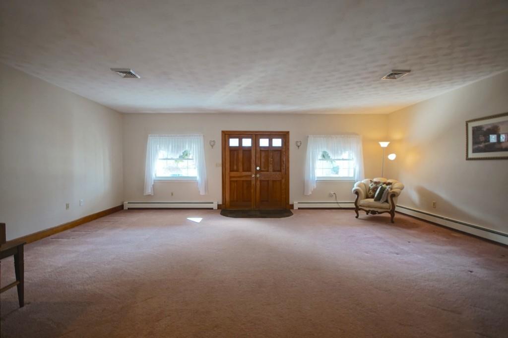 73 Judge Road Lynn, MA 01904 - Photo 5 of 42 Gallery Image 5
