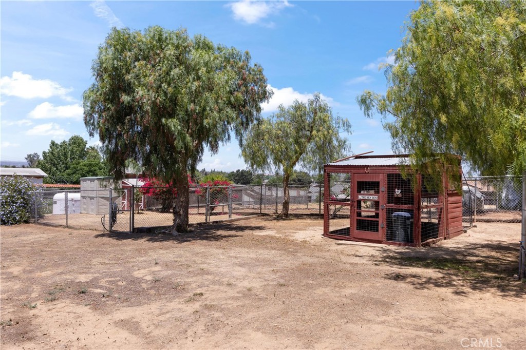 3527 Bluff Street Norco, CA 92860 - Photo 40 of 53