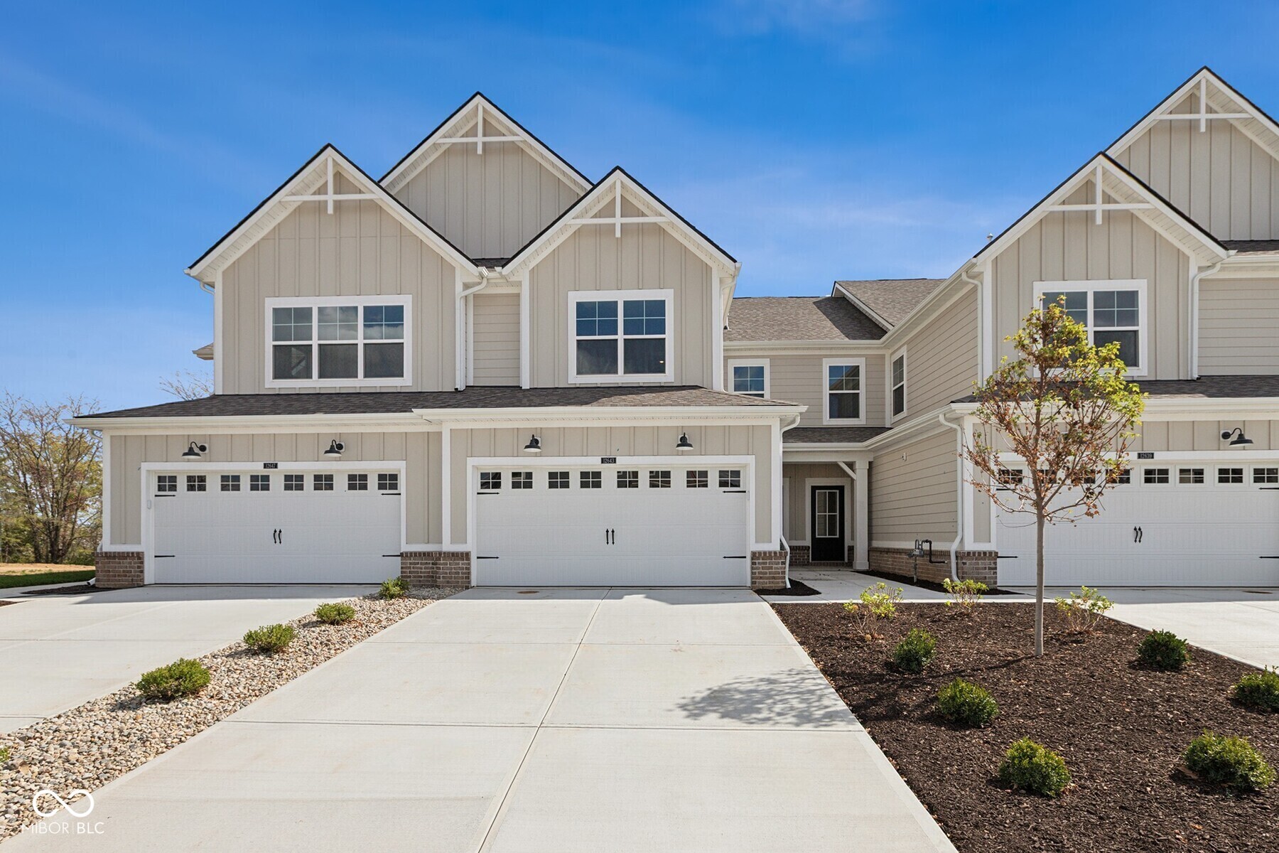 12643 Morning Rdg Way Noblesville, IN 46060 - Photo 1 of 19