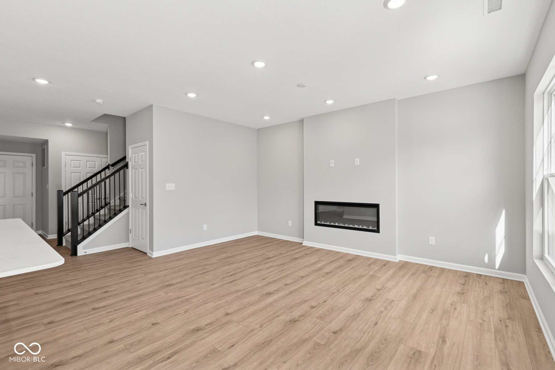 12643 Morning Rdg Way Noblesville, IN 46060 - Photo 8 of 19