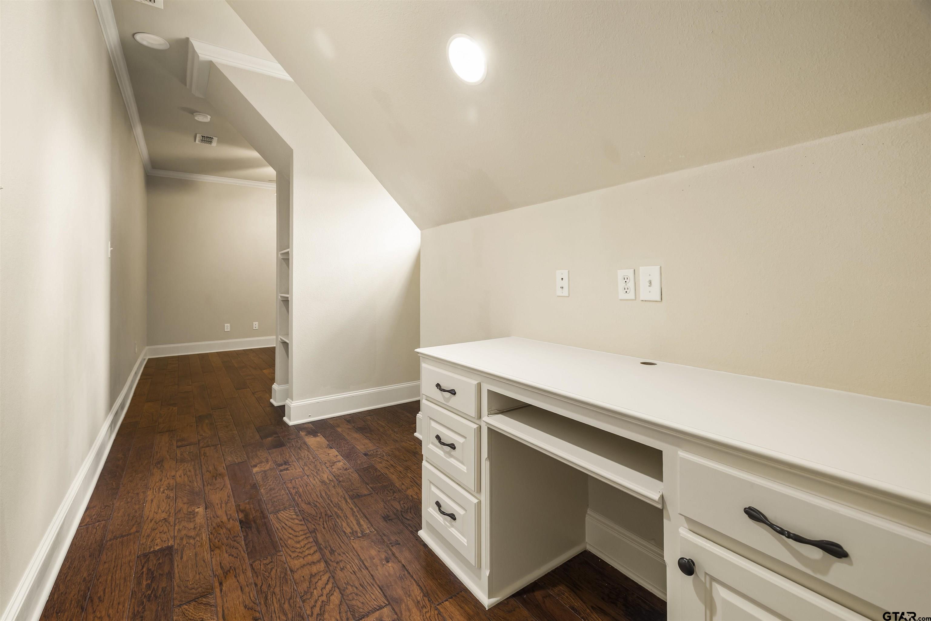 2317 Firestone Circle Tyler, TX 75703 - Photo 32 of 48