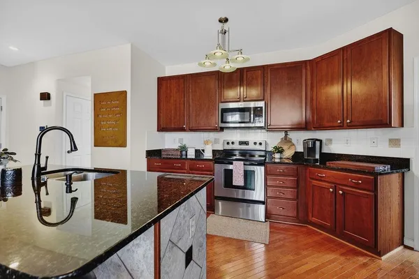 $585,000 | 208 Claybrook Drive, Waynesboro, VA 22980