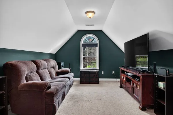 $585,000 | 208 Claybrook Drive, Waynesboro, VA 22980