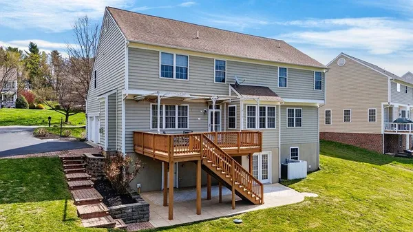 $585,000 | 208 Claybrook Drive, Waynesboro, VA 22980