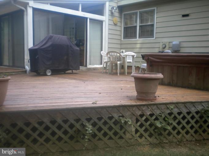 7404 Range Road Alexandria, VA 22306 - Photo 11 of 11 Patio