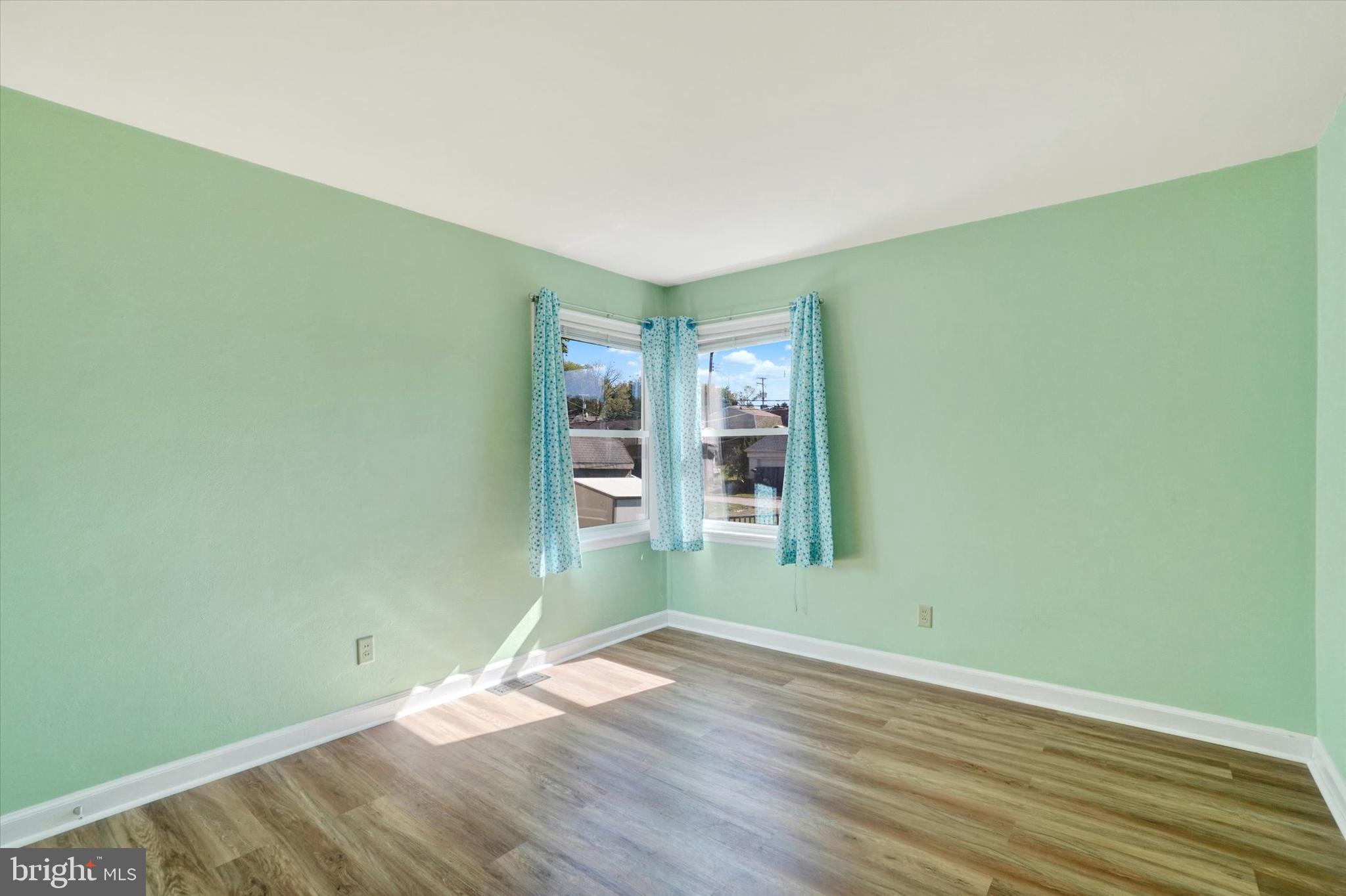 130 Lightner Road York, PA 17404 - Photo 13 of 28 Gallery Image 13