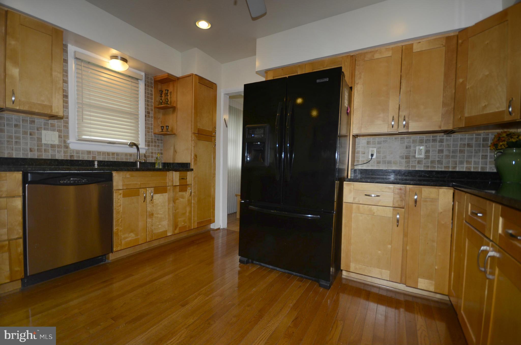 10712 Meadowhill Road Silver Spring, MD 20901 - Photo 11 of 21 Kitchen