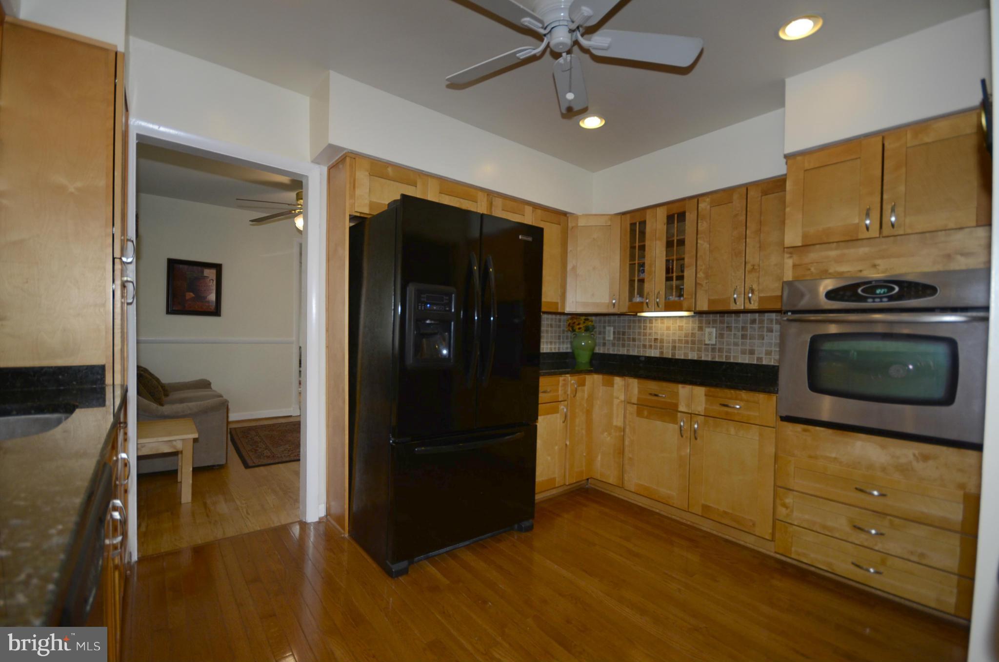 10712 Meadowhill Road Silver Spring, MD 20901 - Photo 10 of 21 Kitchen