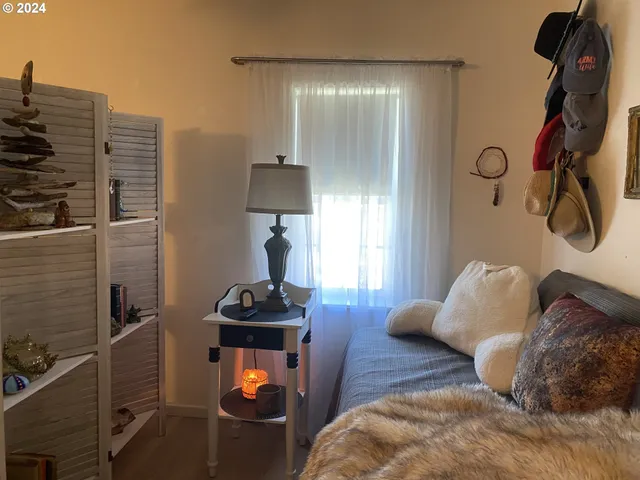 $285,500 | 792 Clone Street, Yoncalla, OR 97499