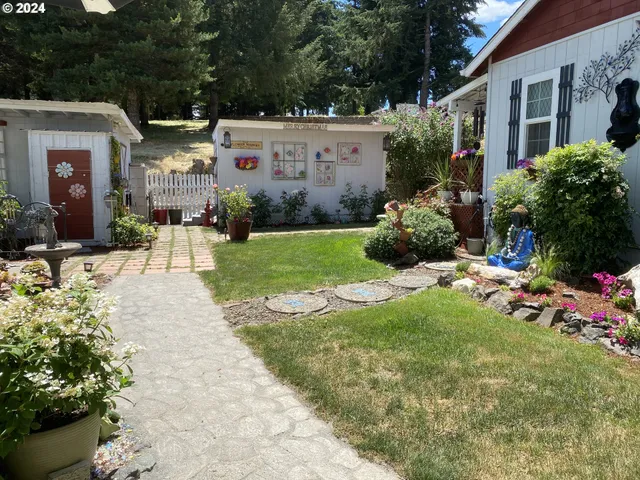 $285,500 | 792 Clone Street, Yoncalla, OR 97499