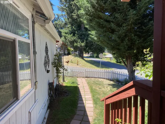 $285,500 | 792 Clone Street, Yoncalla, OR 97499