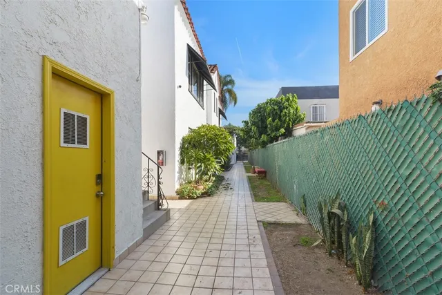 $2,200,000 | 1861 Pacific Avenue, Long Beach, CA 90806