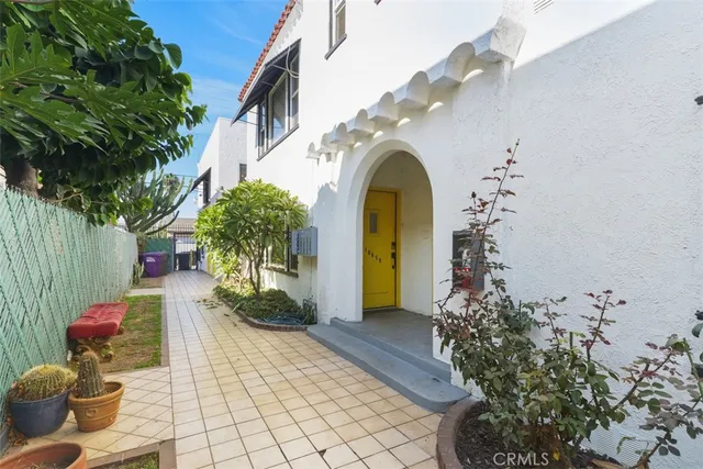 $2,200,000 | 1861 Pacific Avenue, Long Beach, CA 90806