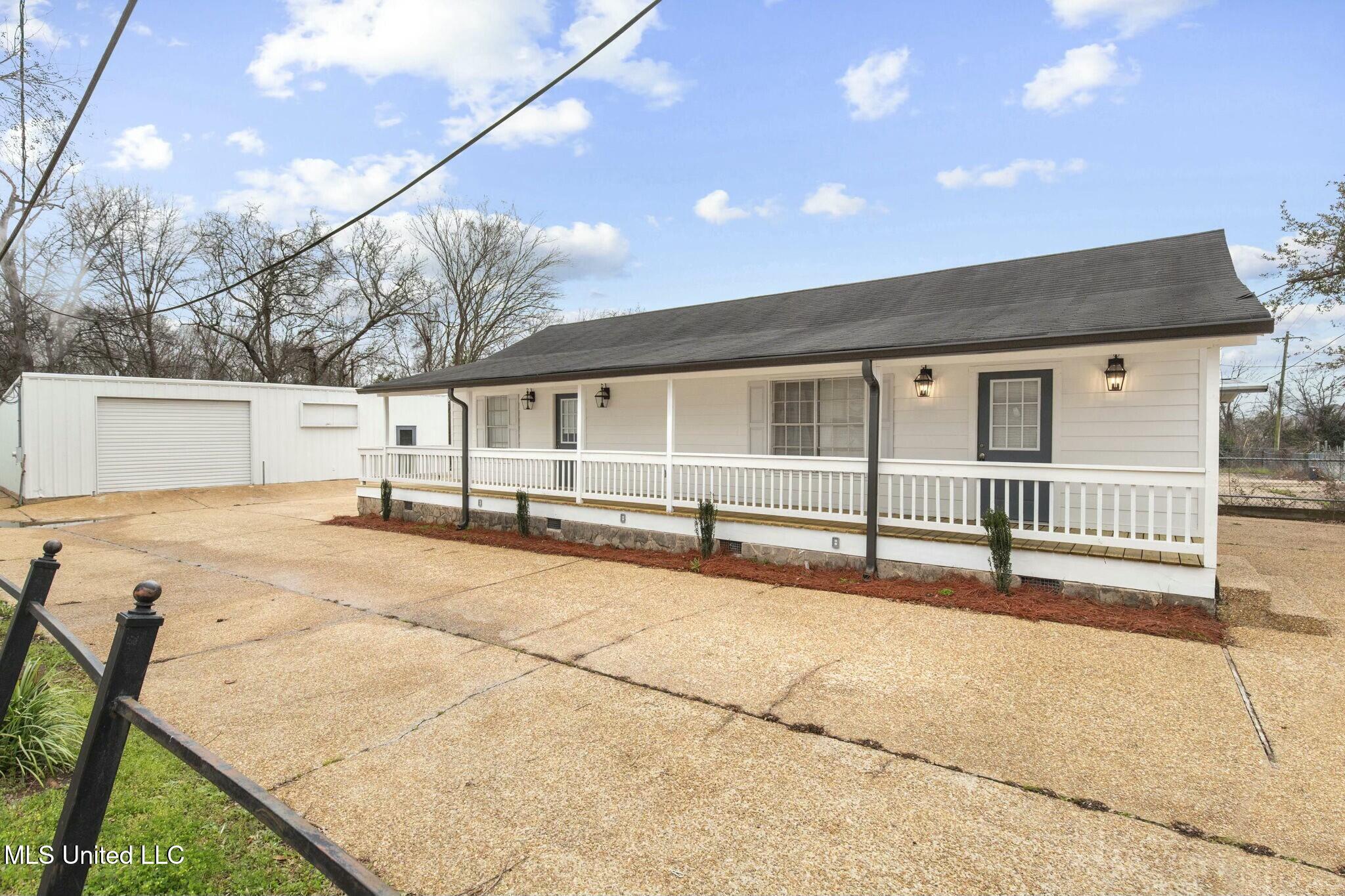 1030 Greymont Street Jackson, MS 39202 - Photo 1 of 33 tempImage5RYchM