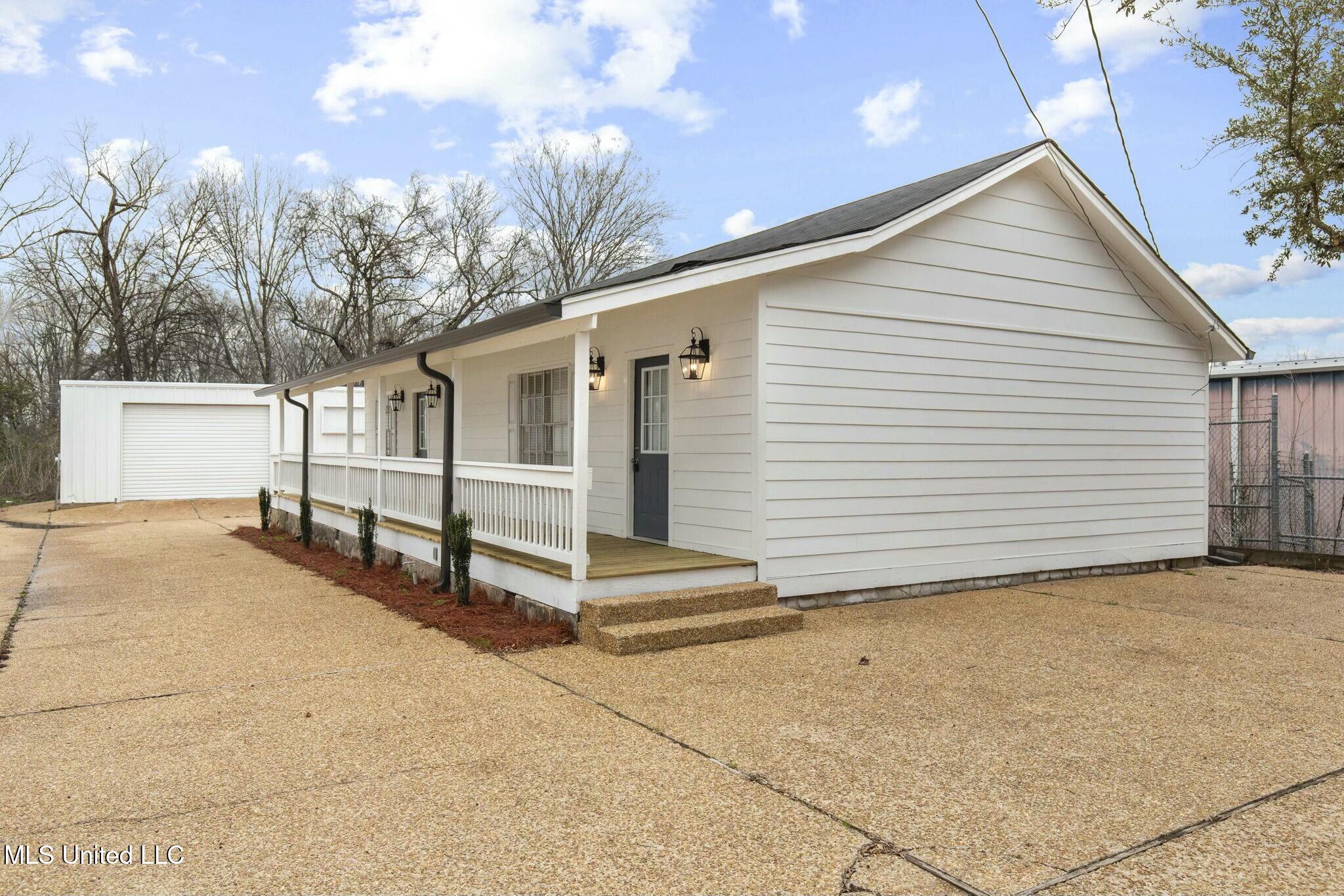 1030 Greymont Street Jackson, MS 39202 - Photo 2 of 33 tempImagelzBl0Z