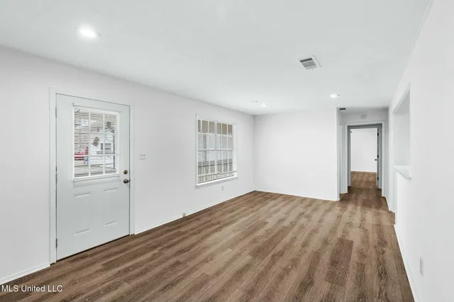 $2,750 | 1030 Greymont Street, Jackson, MS 39202