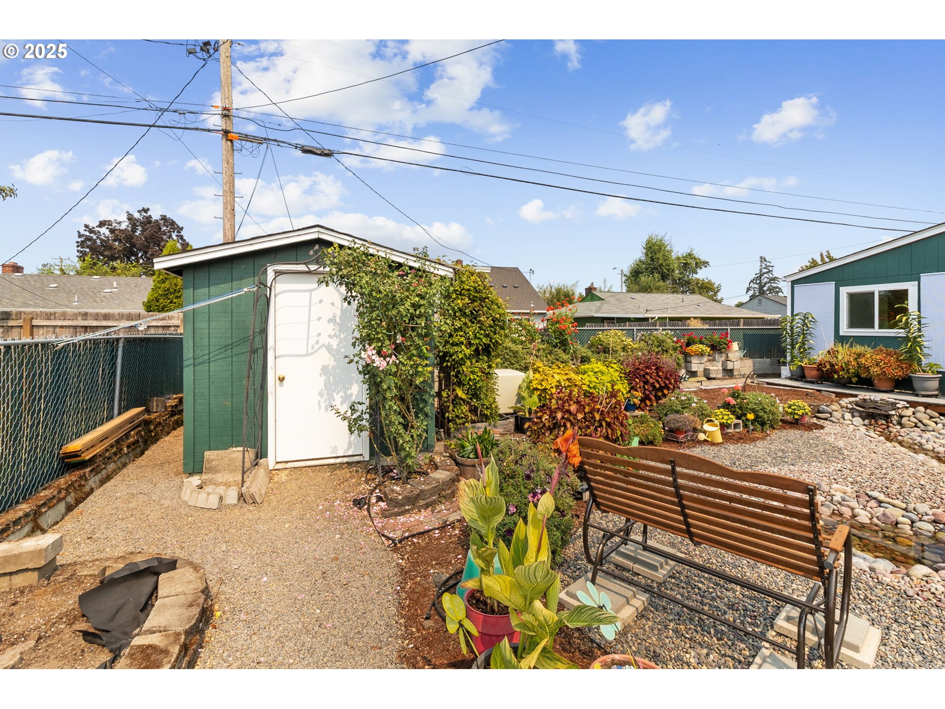 1428 Olympic Street Springfield, OR 97477 - Photo 36 of 46 Utility Shed
