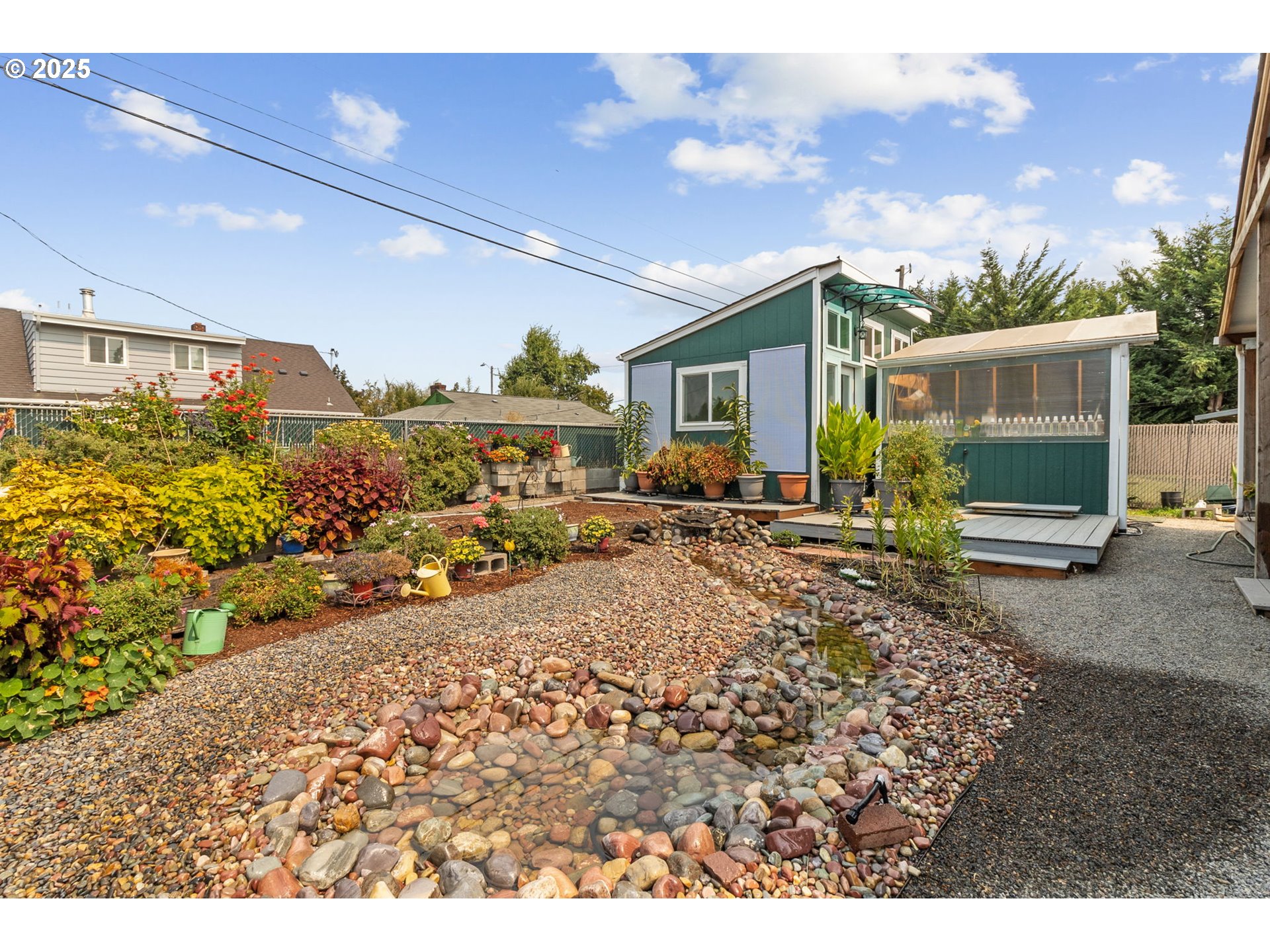 1428 Olympic Street Springfield, OR 97477 - Photo 40 of 46 Water Feature