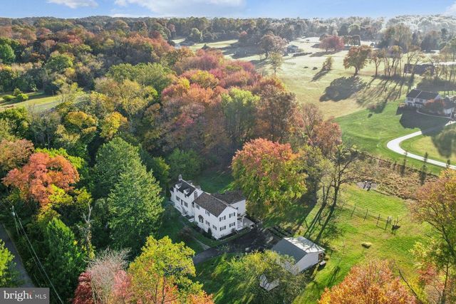 $1,050,000 | 1554 Meadow Lane, Glen Mills, PA 19342