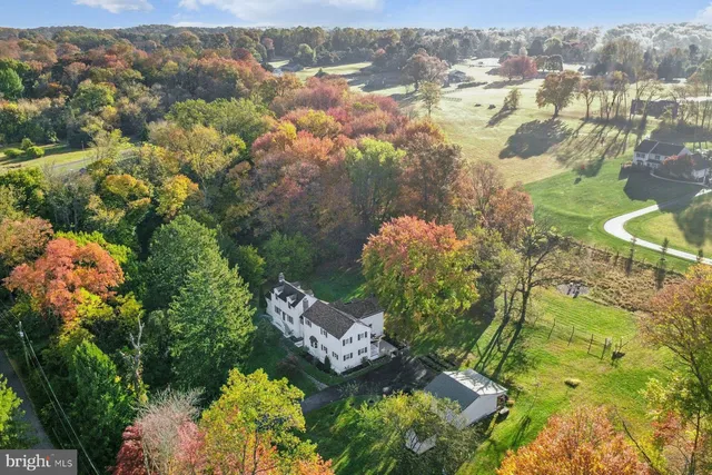 $1,050,000 | 1554 Meadow Lane, Glen Mills, PA 19342