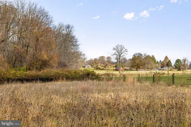 $1,050,000 | 1554 Meadow Lane, Glen Mills, PA 19342