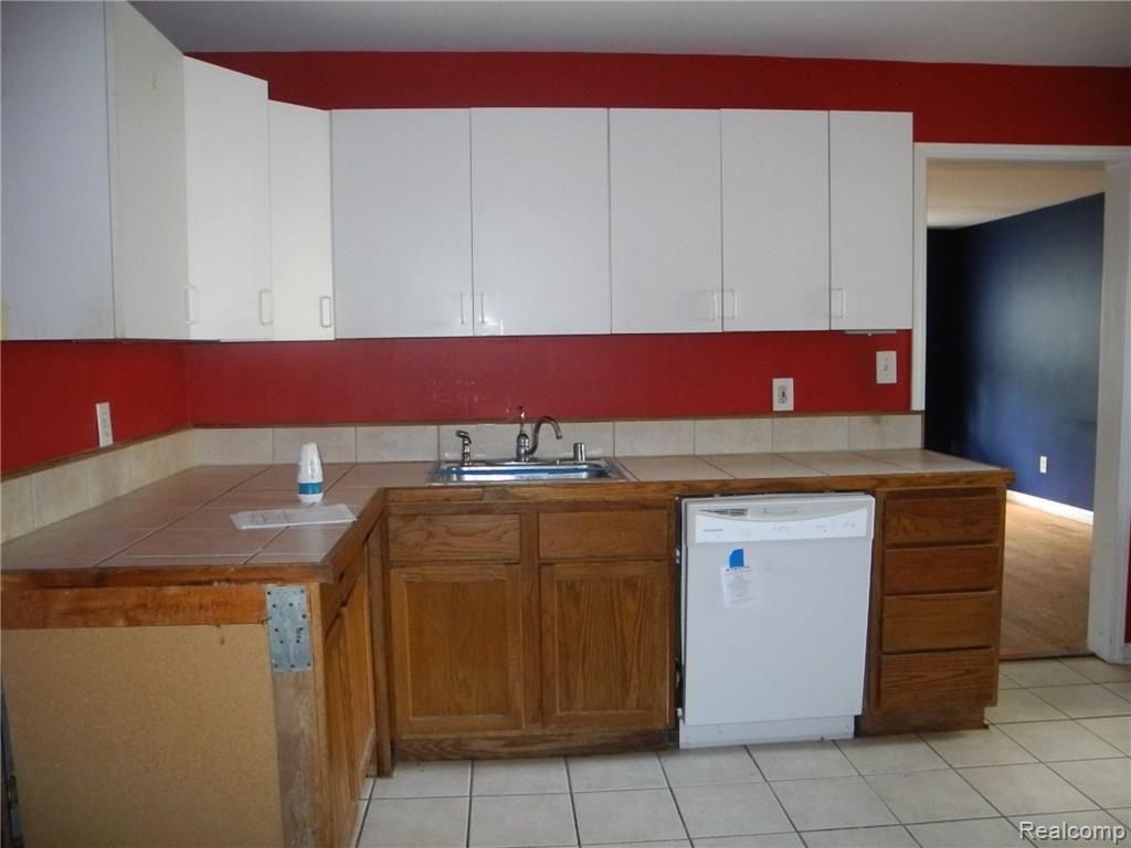 2635 James Road Auburn Hills, MI 48326 - Photo 16 of 17