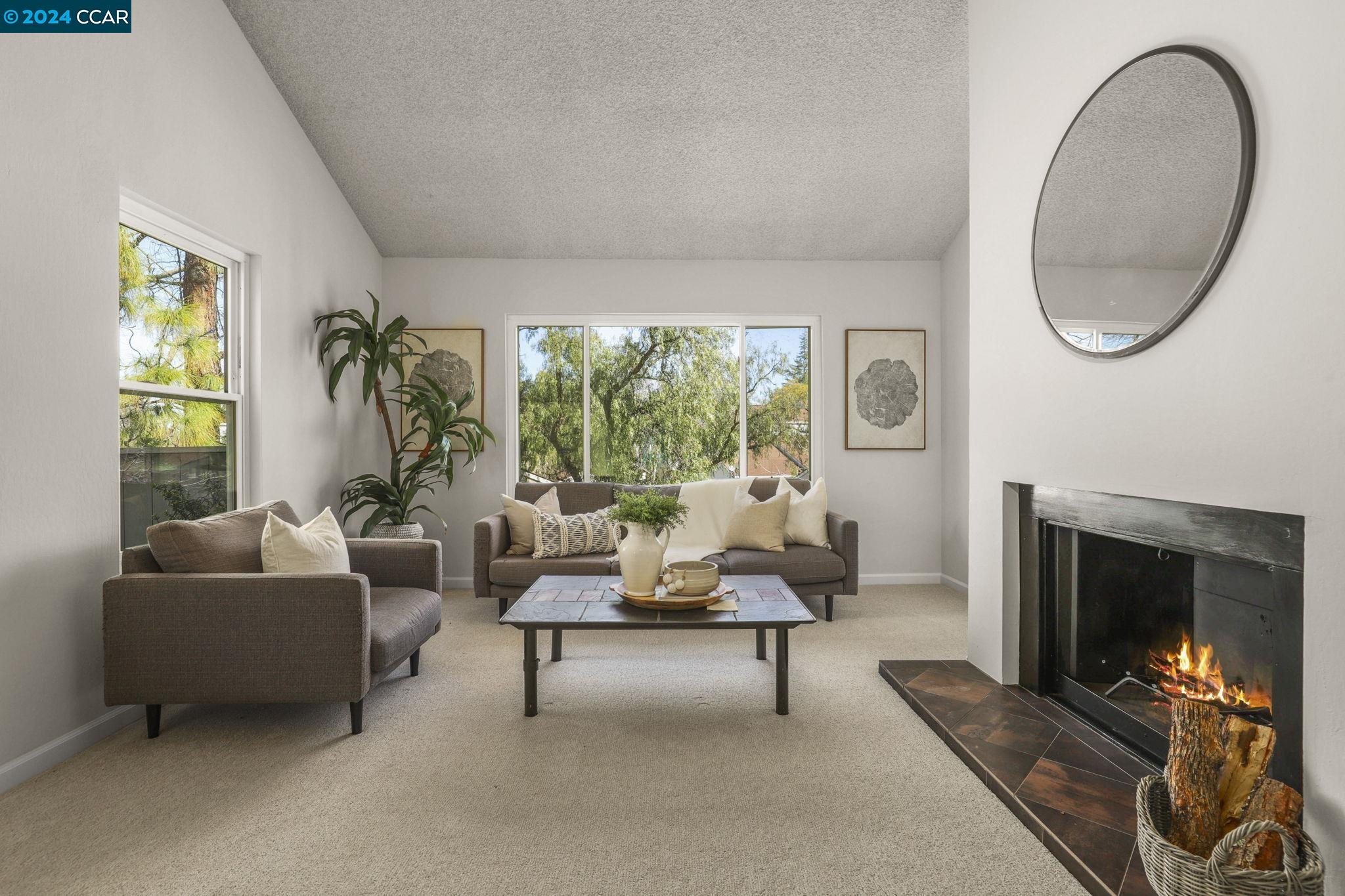 386 Camelback Road Pleasant Hill, CA 94523 - Photo 1 of 1 Gallery Image 1