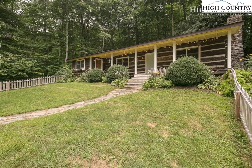 446 Hidden Valley Circle Boone, NC 28607 - Photo 3 of 26 Gallery Image 3