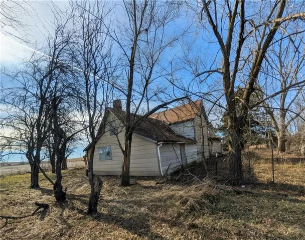$40,000 | 12326 Southwest Delaware Road, Colony, KS 66015